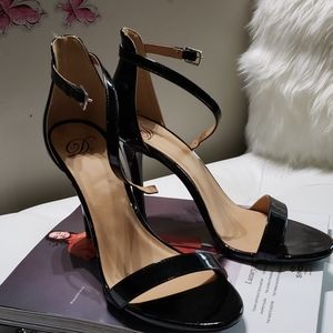 Sz 10 Peep Toe Sandal